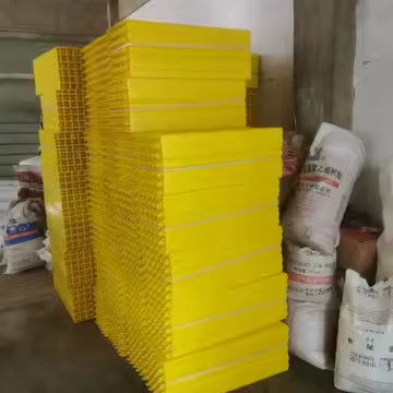 রঙিন হলুদ প্লাস্টিকের ফোস্কা থার্মোফর্মড ভ্যাকুয়াম প্লেট ডিম প্যাকেজিং পরিবহন 30 ডিম প্যাকেজিং