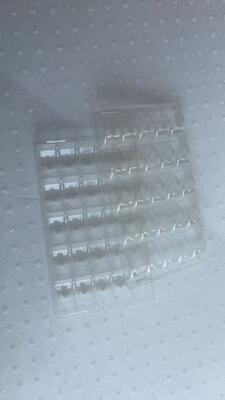 25 খাদ্য গ্রেড পিইটি সহ ম্যাকারন প্লাস্টিকের ট্রে ম্যাকারন প্যাকেজিংয়ের জন্য 0.55 মিমি বেধ এবং পুনরায় ব্যবহারযোগ্য নকশা