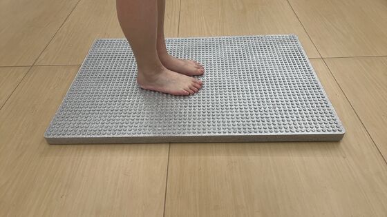 Mold Resistant Fast Drainage Shower Mat with Massage Bumps Non Slip Bathroom Safety Mat